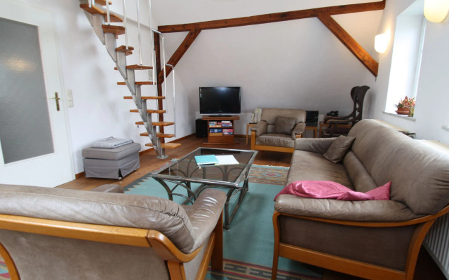 Cottage, Uppost in Upost