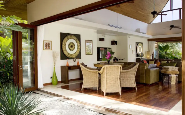 Villa Haineu