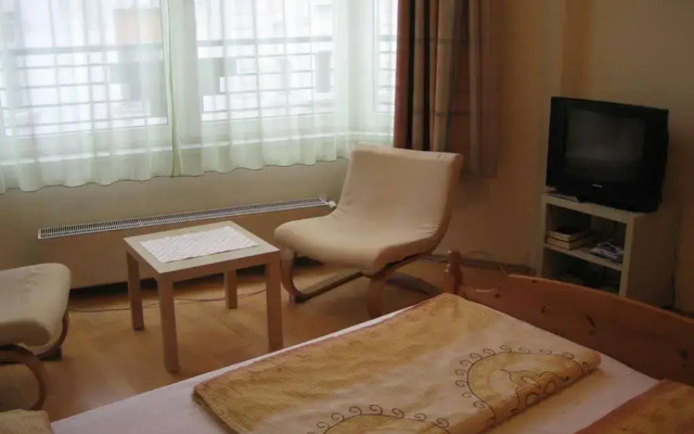 Astra Apartments