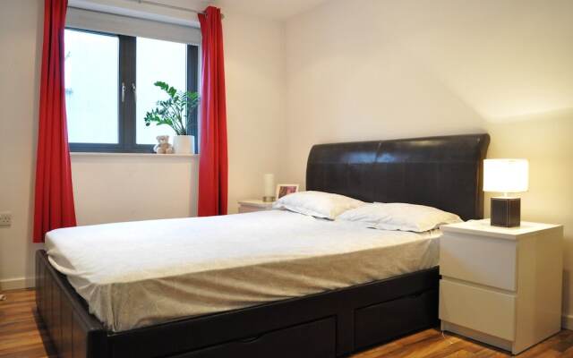 Modern 1 Bedroom Apartment in Central Location London