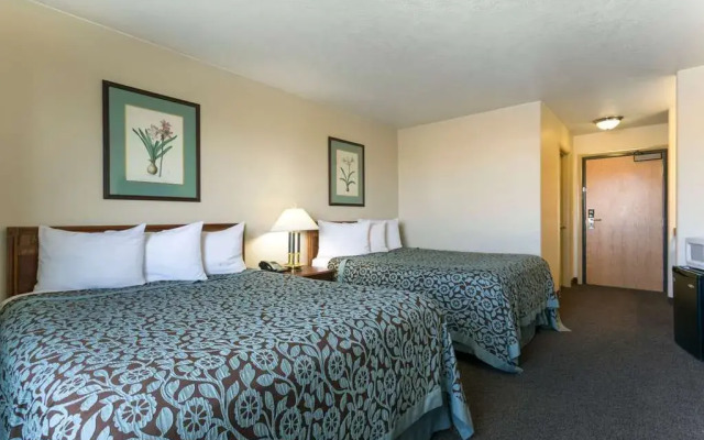 Days Inn By Wyndham Beaver