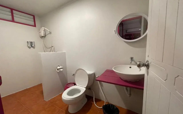 KLKL Hostel