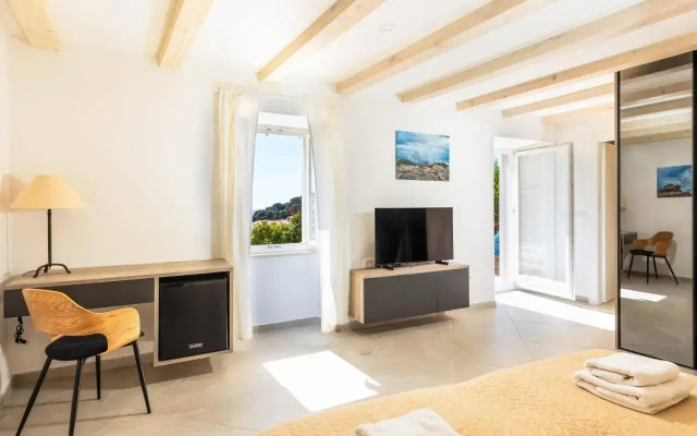 Stunning holiday house in the Old town by Irundo
