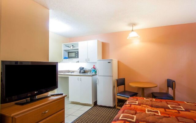 Siegel Select Bartlett Extended Stay in Tennessee