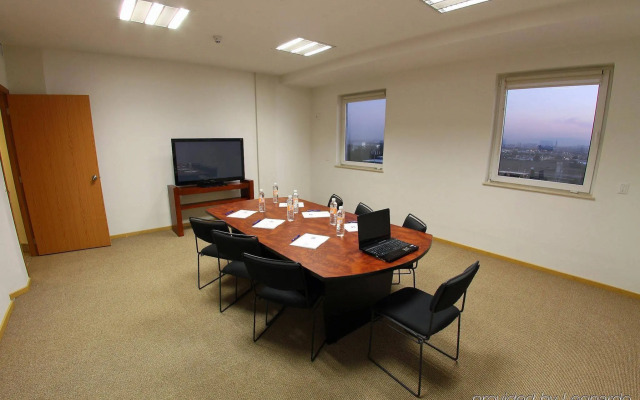 One Guadalajara Periferico Norte