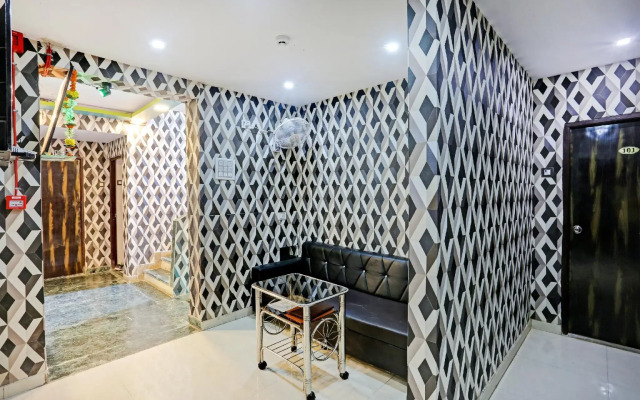 OYO 79851 Hotel Sai Nitya Residency