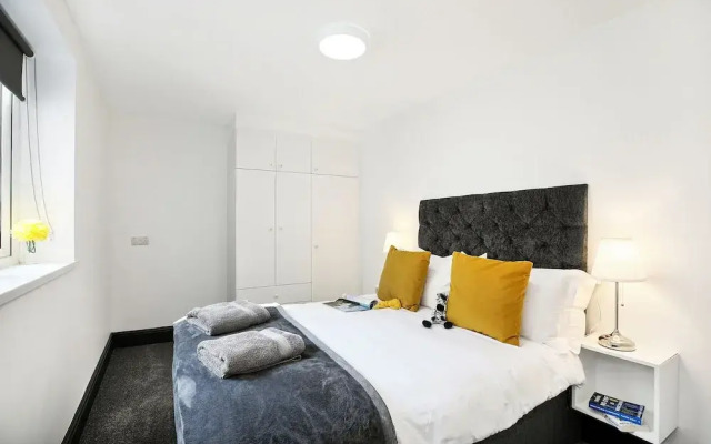 TYME Suites on Kingsway