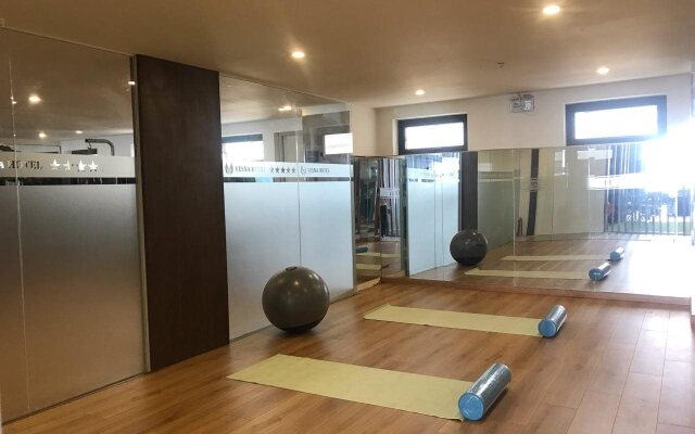 Vesna Hotel Nha Trang