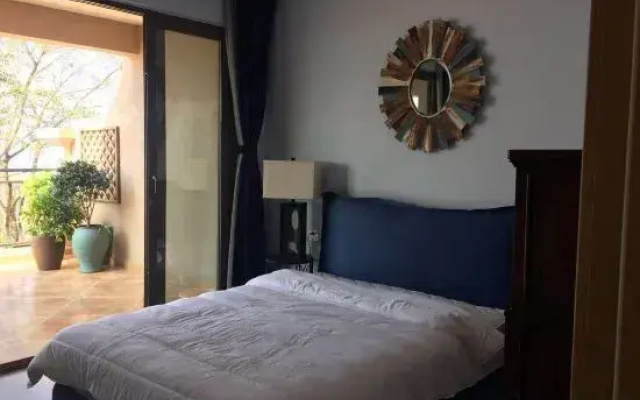 Fuxian Lake Yijing Homestay (Chengjiang Sunshan Town Square)