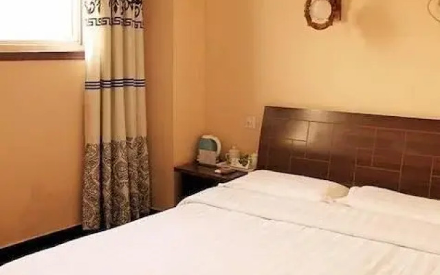 Yanying International Youth Hostel
