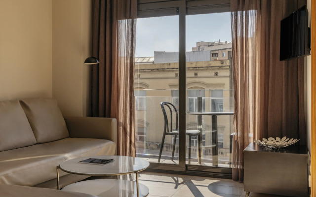 Gran de Gràcia Apartments