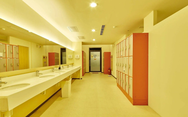 Single inn kaohsiung Lisen Hostel