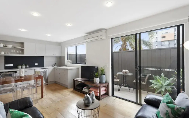 Manallack Apartments Boyd and Whiteley