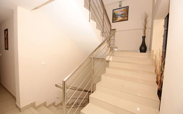 Reegate Inn by OYO Rooms