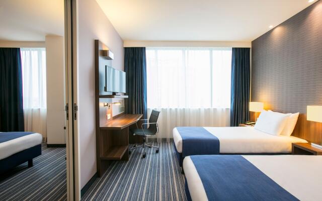 Holiday Inn Express Amsterdam - Sloterdijk Station by IHG