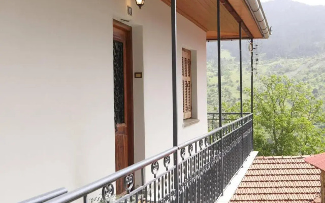Beautiful Bed House in Metsovo