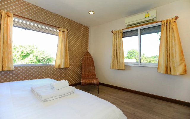 Parasol Inn Chiang Mai Old City