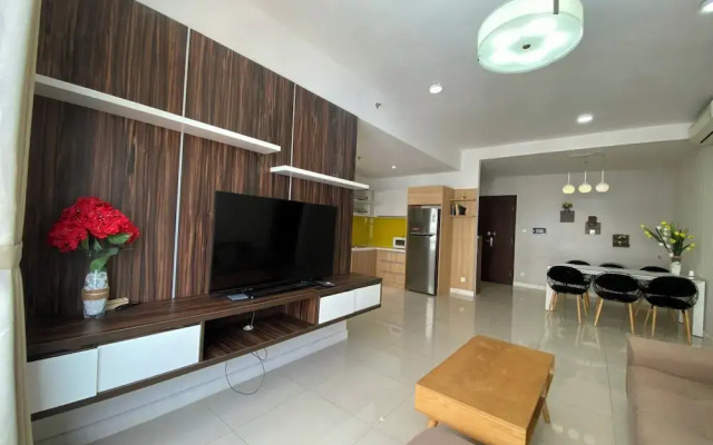 Jenny's Home in Sunrise City Building W3