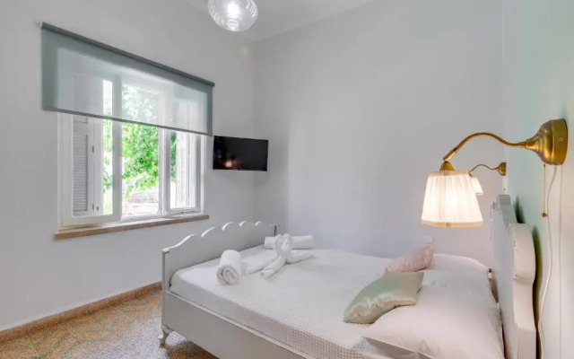 Samouil Apartment, 40 meters from the beach