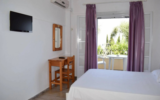 Rising Sun Apartments and Studios