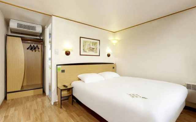 Campanile Poitiers Chasseneuil