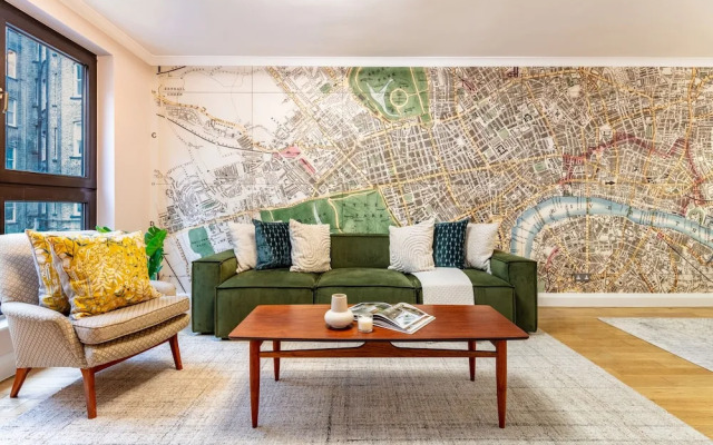 Spacious 2BR House by Madame Tussauds