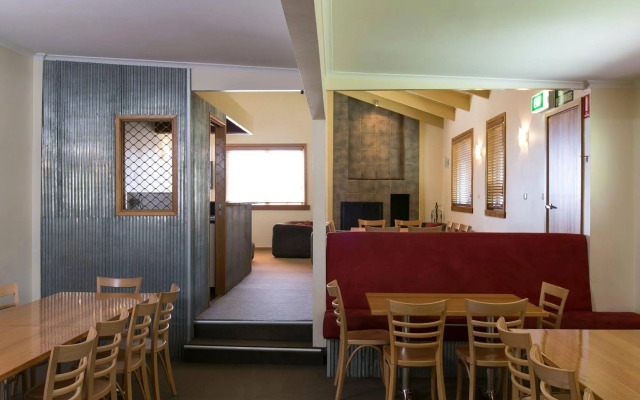 Cooroona Alpine Lodge
