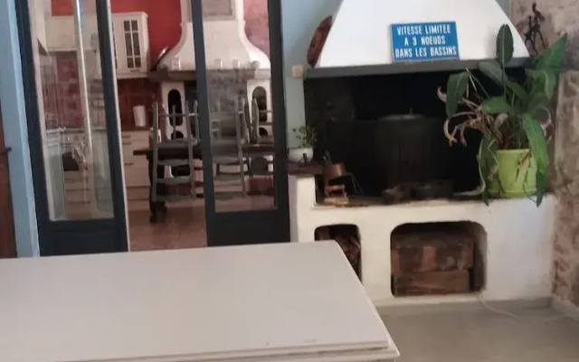 Le Patio Des Cigales