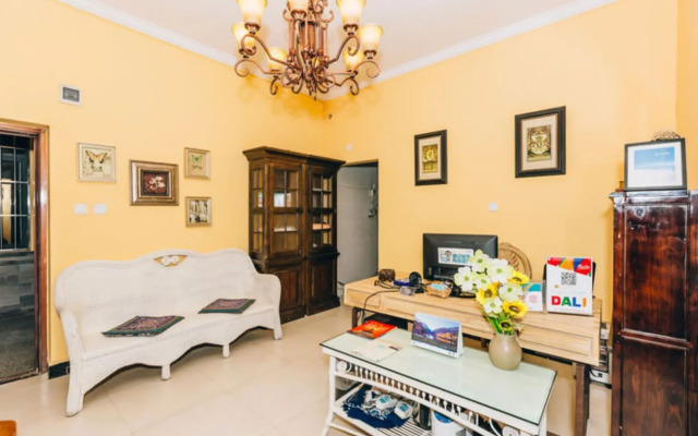 Moon Pavilion Inn Dali