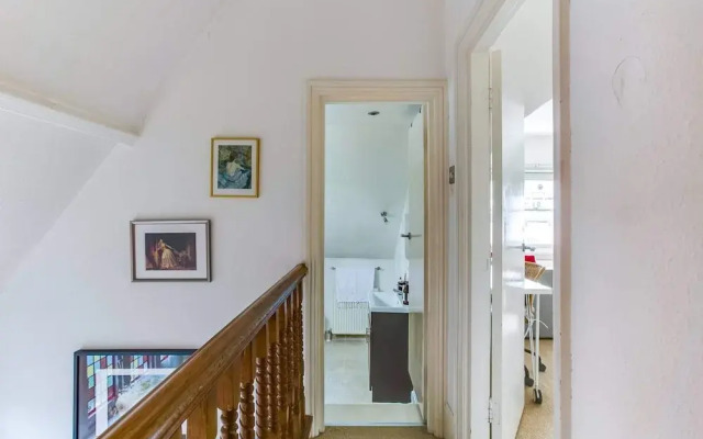 Lovely 1BR Home in North London