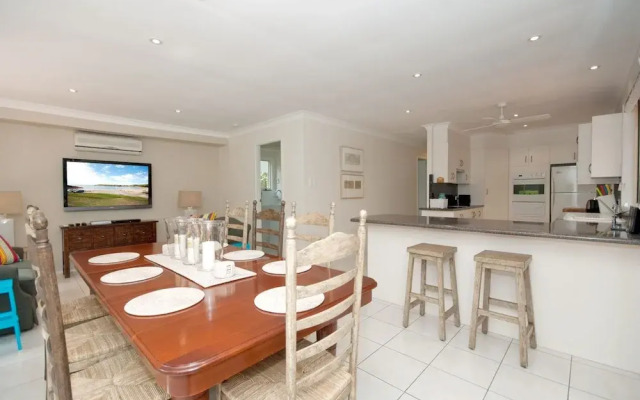 My Shell, 55 Blanch Street
