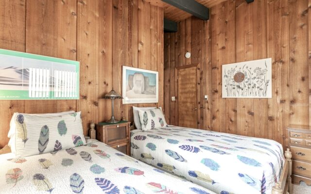 2009 Chamonix Lane 2 Bedroom Condo by RedAwning