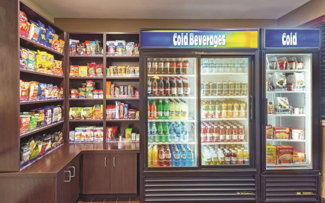 La Quinta Inn & Suites by Wyndham Boise Towne Square