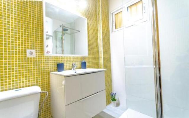 Iris Apartments Sea View