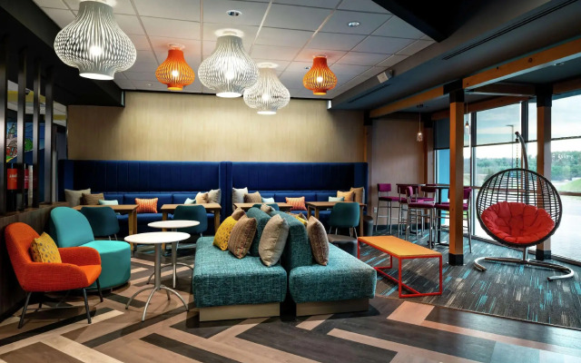 Tru By Hilton Staunton