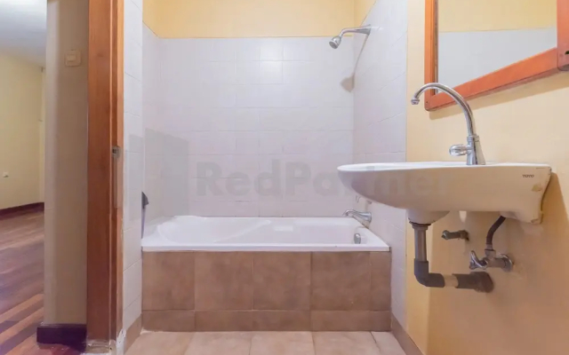 Villa d'Oasis 2 Puncak Mitra RedDoorz
