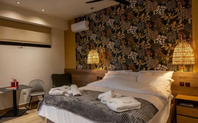 Trikala Mall Suites !