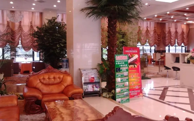 YHT Healthcare Chain Hotel