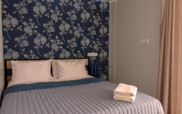 Luxury 2 Rooms Apartments in Center by Green House