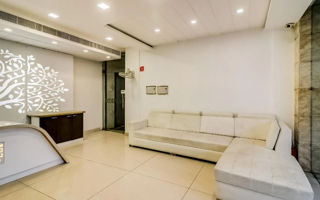 Townhouse OAK Hotel Arnavya