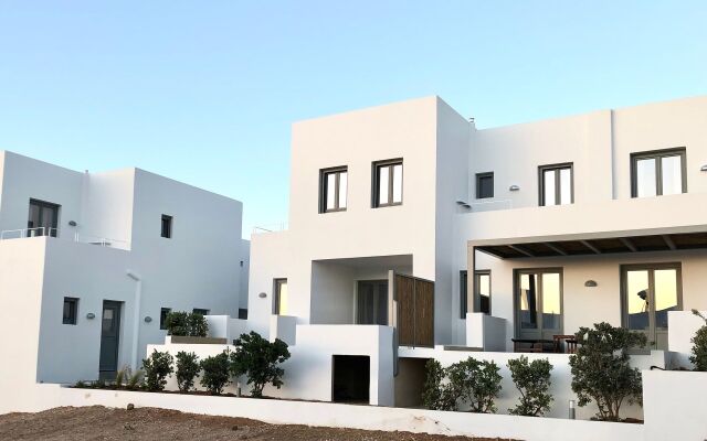 Paros Cape Suites