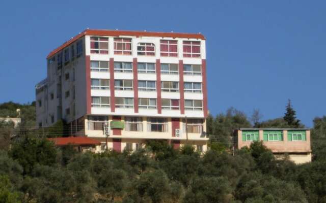 Ajloun Hotel