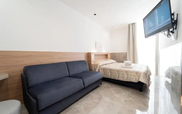 GREROS TOLEDO H. by Clapa Group dislocated hospitality