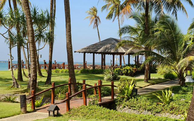 Aureum Palace Hotel & Resort Ngwe Saung