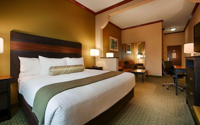 Comfort Inn & Suites
