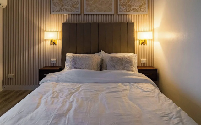Elegant Studio, Close to the Airport and big Malls