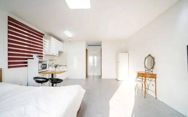 Yeosu Arens Pension