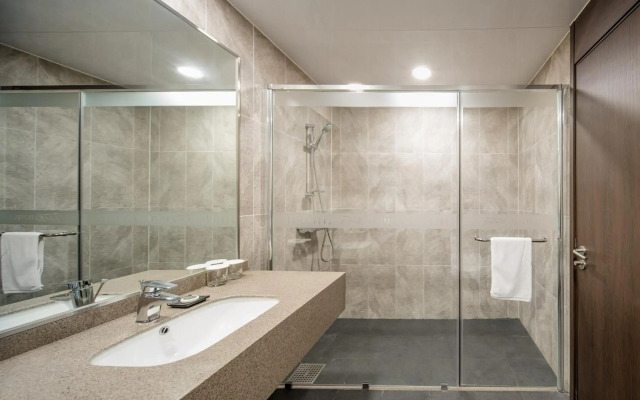Hotel Tops 10