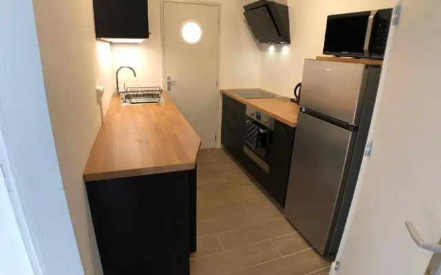 Charmant appartement 1-4 personnes, proche centre avec parking