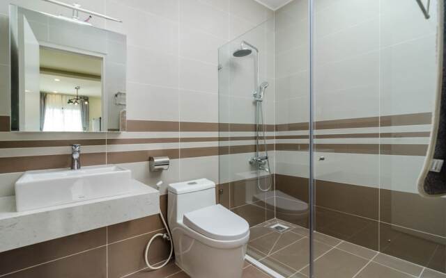 Place In Saigon Apartment